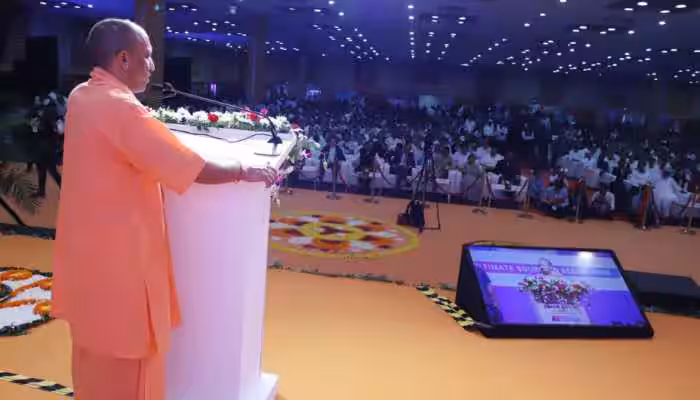 CM Yogi Adityanath at UP International Trade Show 2024